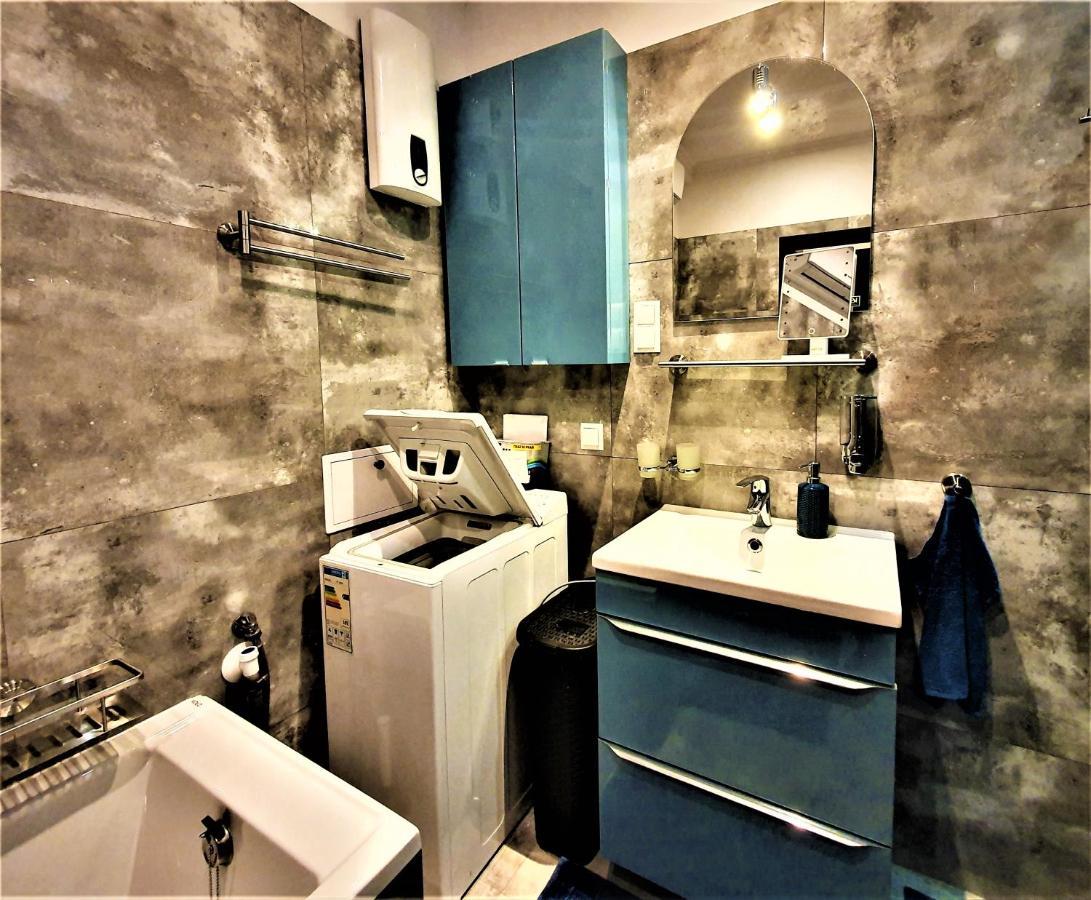 Gaj Apartment - Air Condition, Free Parking 크라쿠프 외부 사진