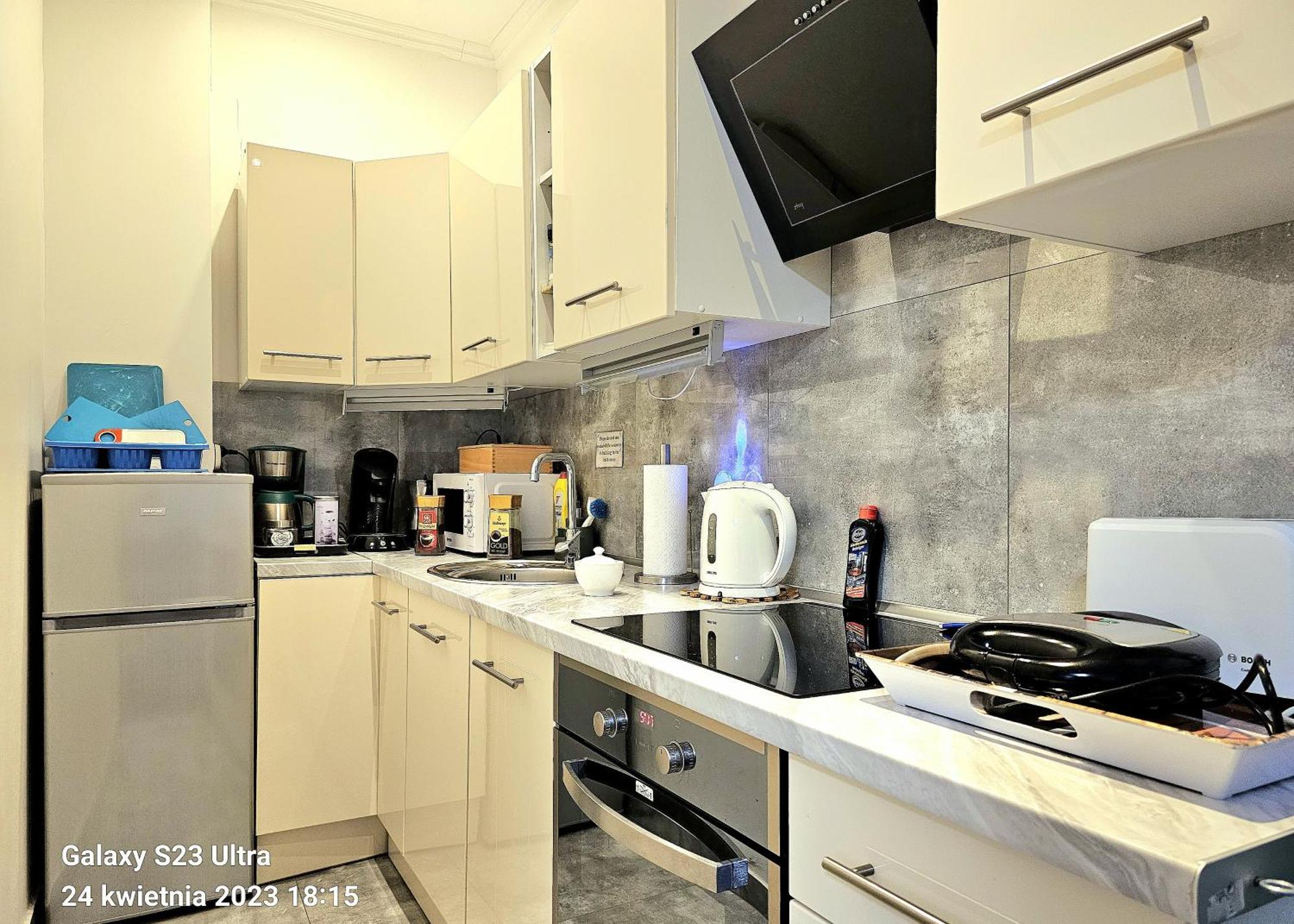 Gaj Apartment - Air Condition, Free Parking 크라쿠프 객실 사진